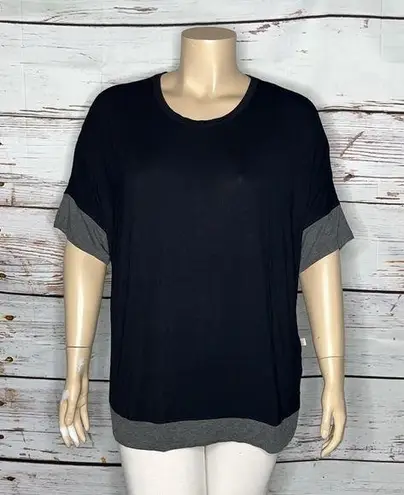 Isaac Mizrahi Live! NWT 1X Black & Gray Colorblock SOHO Relaxed Knit Top Shirt