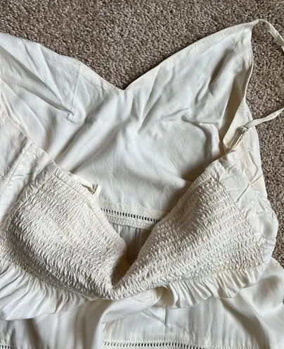 Old Navy Cream Spaghetti Strap Flowy Tank Top Size Small