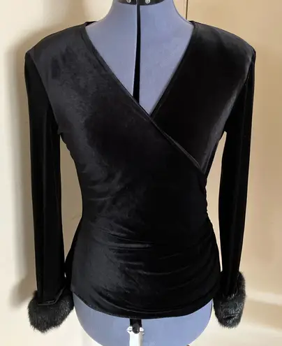 Vintage Cachet Faux Fur Black Velvet Trim Surplice Top Size 8