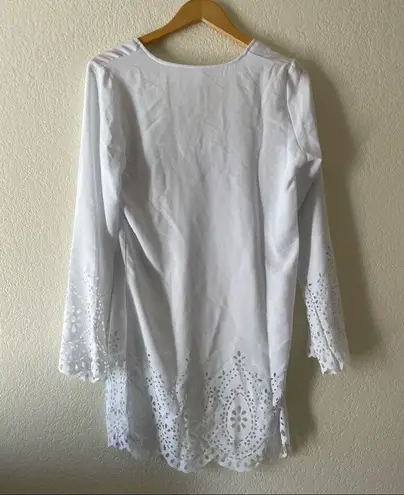 Kenneth Cole Reaction White Bell