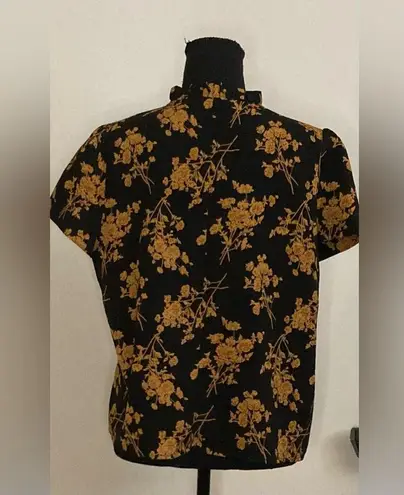 SheIn -Floral short sleeve business casual blouse size large