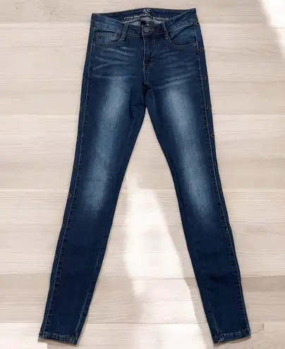 Versace  V1969 Italia Abbigliamento Sportivo SRL Women's Denim Jeans Size 24/00