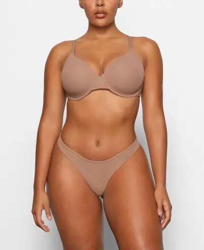 SKIMS Fits Everybody T-Shirt Bra Sienna Size 30D