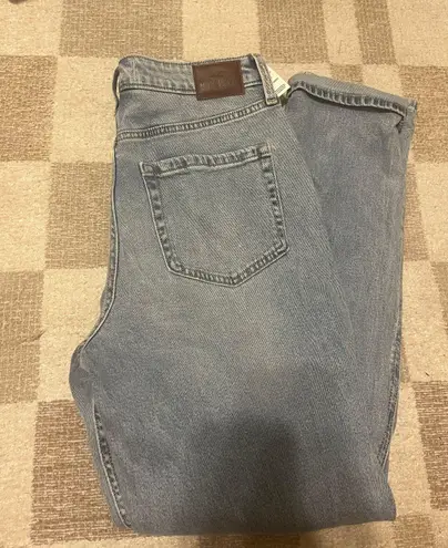 Hollister Distressed Mom Jeans