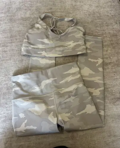 Athleta  elation matching set size small thumbnail 2