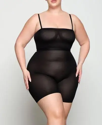 SKIMS NWT Sheer Sculpt Low Back Shorts in Onyx black women’s size 4X