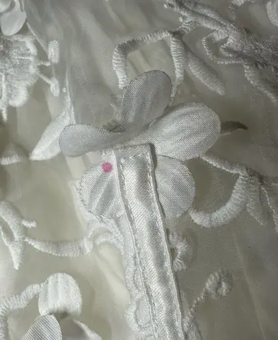 Bronx and Banco Osa Lace Dress Size US 6 Medium White