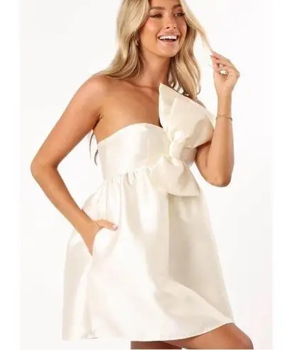 Petal and Pup Ellah Satin Bow Front Mini Dress Ivory White Size Medium M