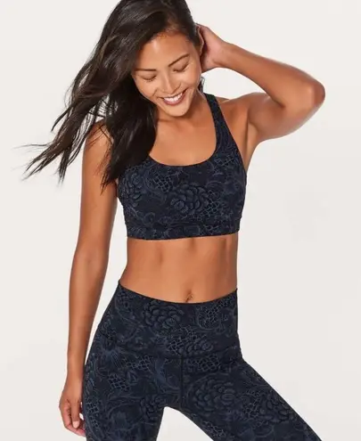 Lululemon  Energy Bra Nouveau Mach Blue Black Size 4