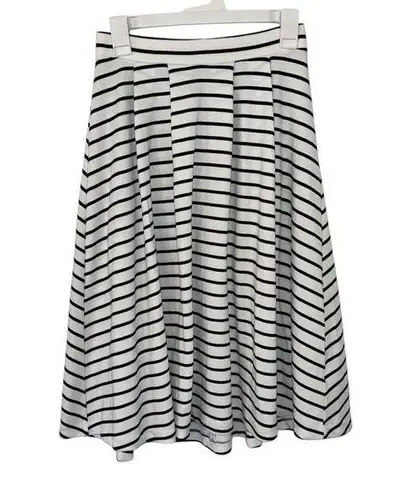 Elle Black & White Designer Stripe Skirt Y2K 2000s Women’s Size XS/Small Fit!