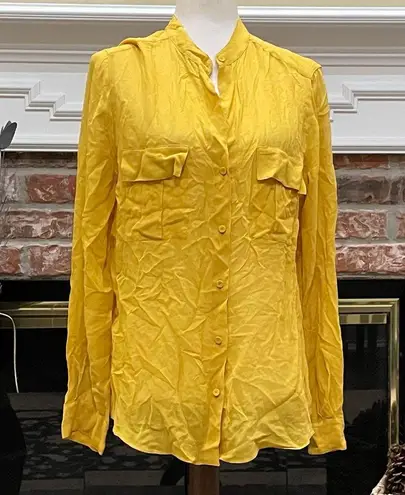 BCBGMAXAZRIA 100% silk  yellow sheer button-down top/M/Excellent cond.