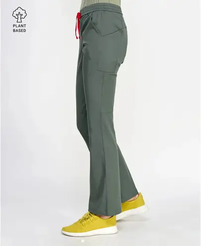 Mediclo TENCEL™ Bali Flare Scrub Pants Green Size M