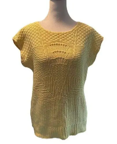 Cross Country Knits Vintage  Knits Yellow Short Sleeve Sweater Size Medium