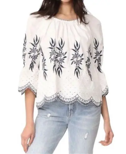 Moon River Embroidered Eyelet Scalloped Hem Boho Top White & Blue Size Small