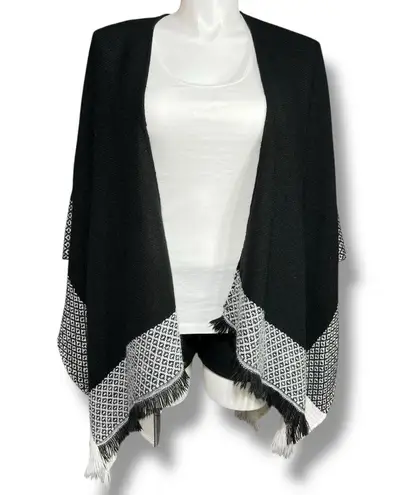 Time and Tru Womens Poncho Sweater Open Front Fringe Hem Black White One Size Size undefined