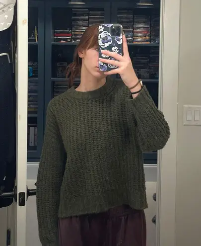 American Eagle Outfitters Sweater