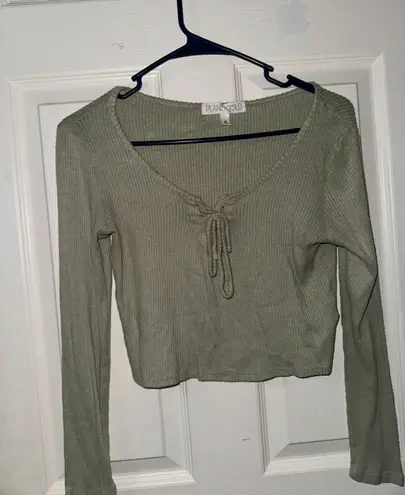 Belk Green Cropped Longsleeve 