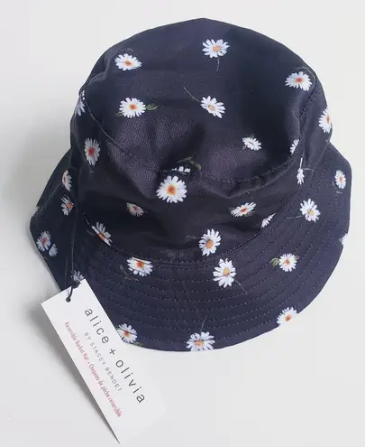 Alice + Olivia  Reversible Bucket Hat New Floral Print