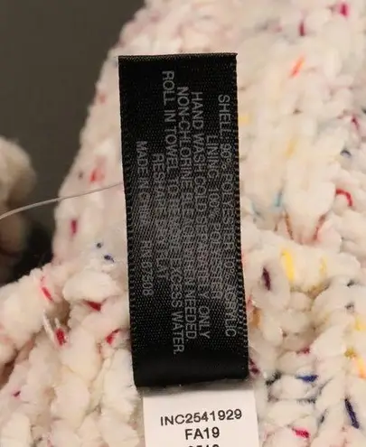 INC International Concepts NWT INC International Concept Space Dye Mittens in Ivory