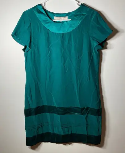 What Goes Around Comes Around Short Sleeve Green Silk Dress M - Image 1