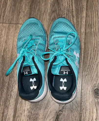 Under Armour Teal Tennis Shoes