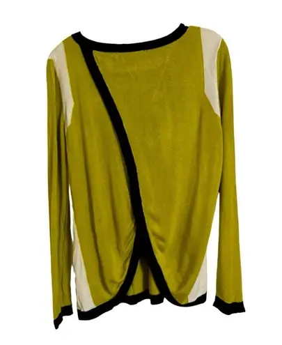 Ashley Stewart size 14/16 stylish green long-sleeve top