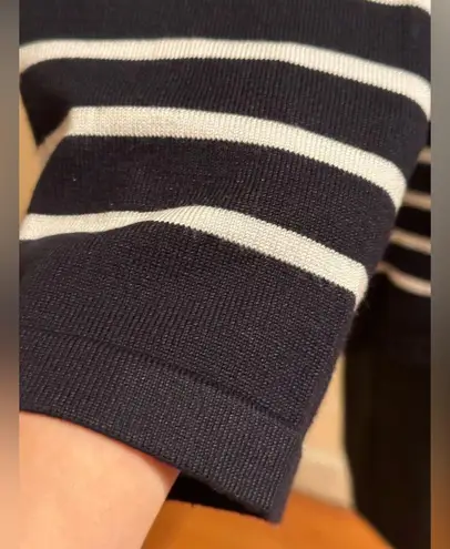 Grace Black & White Stripes Long Sleeves Perfect Fit Sweater SZ M In Good Cond Size M