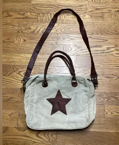 Primitive canvas purse. Tan