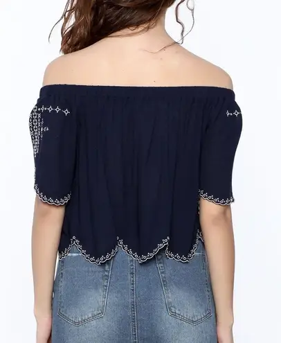 onetheland  OFF THE SHOULDER TOP