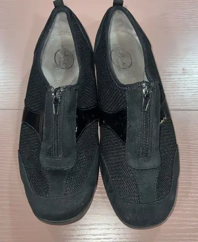 Life Stride Slip-On Black Zipper Sneakers