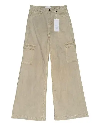 Women’s Risen Living In The Moment Flare Cargo Jeans Khaki Size 13/31 Tan