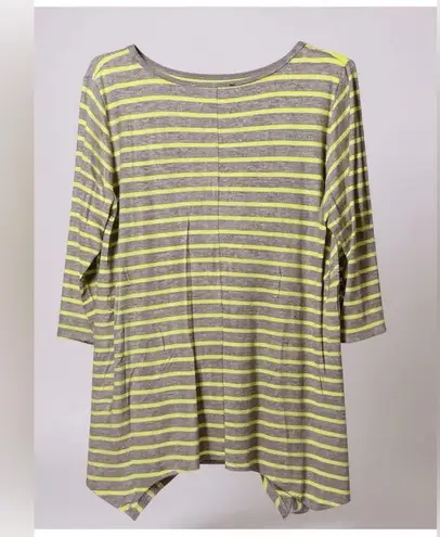 Grace Elements Cream and Green 3/4 Sleeve Relaxed Tunic