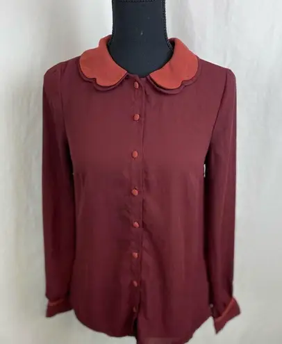 Modcloth #173  Scalloped Collar Button Down Blouse