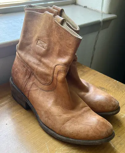 Frye  Booties - Image 4