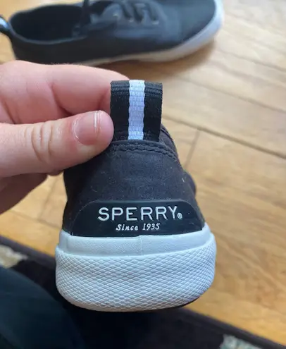 Sperry Sneakers