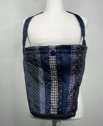 Gap  Tie made tote multicolored