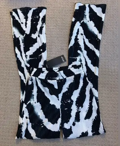 Nasty Gal Zebra Wave Print Flare Pants