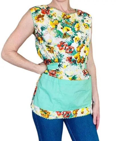Peggy’s Hostess Aprons Vintage 60’s Peggy’s Hostess Colorful Floral Apron Smock