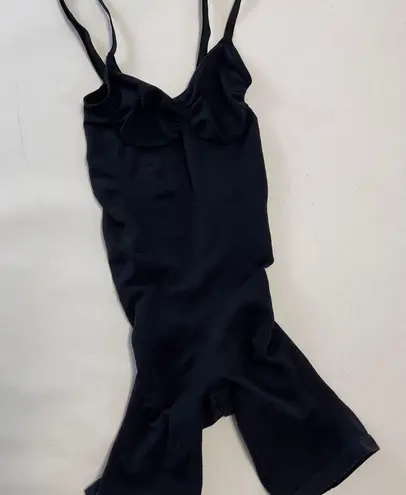 Black Classic Camisole NWOT Size XS
