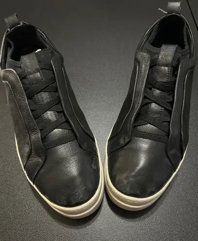 Black Leather Slip On Sneakers Platform Casual Comfort Walking Shoes Size 8