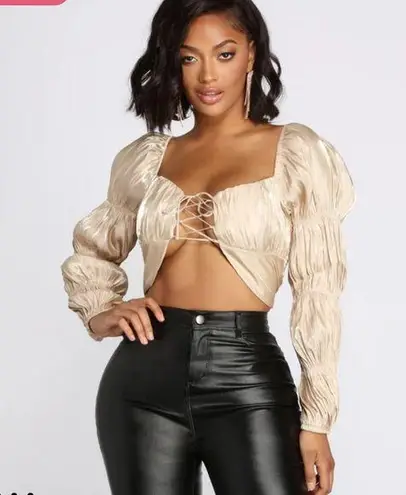 Urban Honey O. Vianca Gleam On Satin Tie Front Top Gold Size M