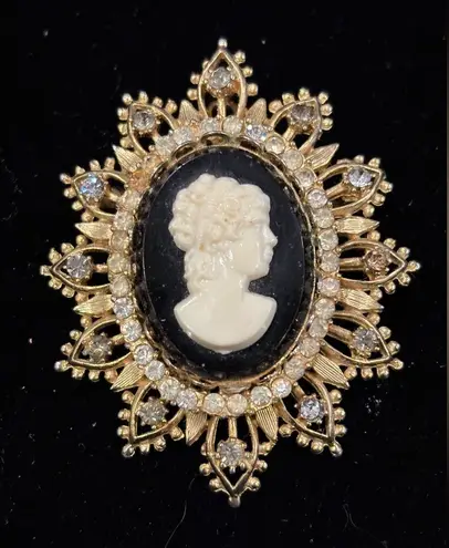 Vintage Francois Clear Rhinestone Gold Tone Large Cameo Brooch Pendant Duo Gold