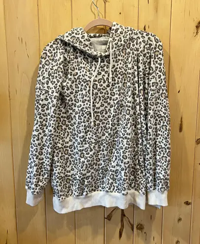 American Eagle Leopard Jegging Sweatshirt