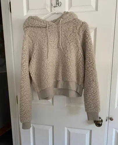 Pusheen Crop Hoodie