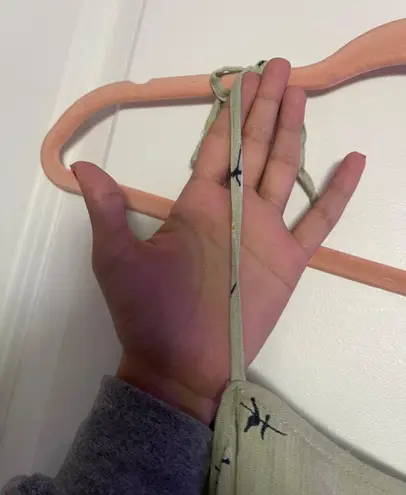 Basic summer dress with spaghetti straps. Size S