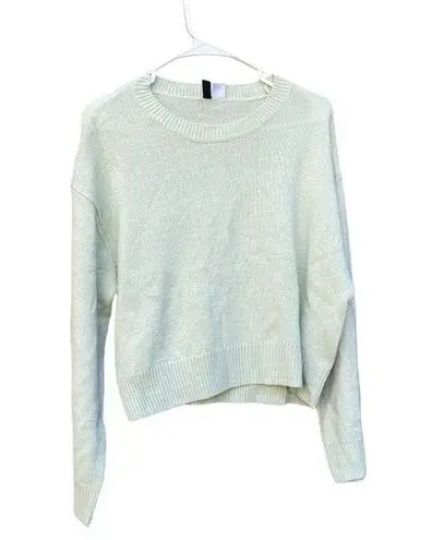 H&M  DIVIDED mint green cropped sweater size small