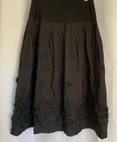 ST. VERMEER Black Embossed “Silky” Skirt size: S