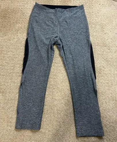 Vogo Athletica Women’s Medium Gray/ Black Carpet Leggings With Sheer & Slits Gray