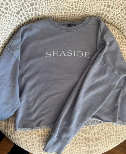 Seaside Light Blue Crew Neck Size M