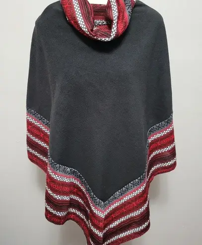 Moda Le  black with red sweater trim poncho fits one size